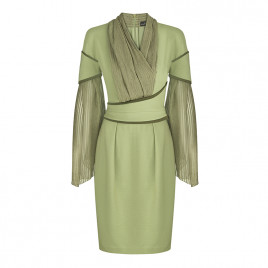 Robe verte col châle en soie