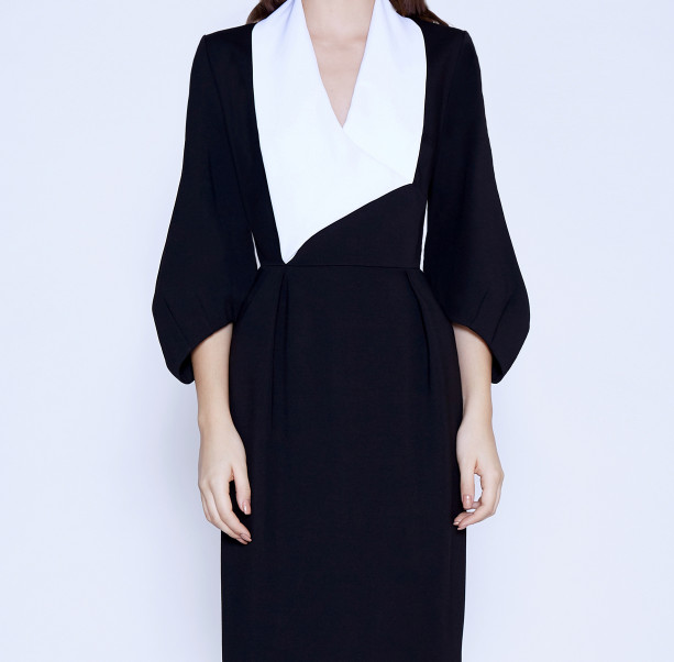 Business dress with a white shawl collar - 2