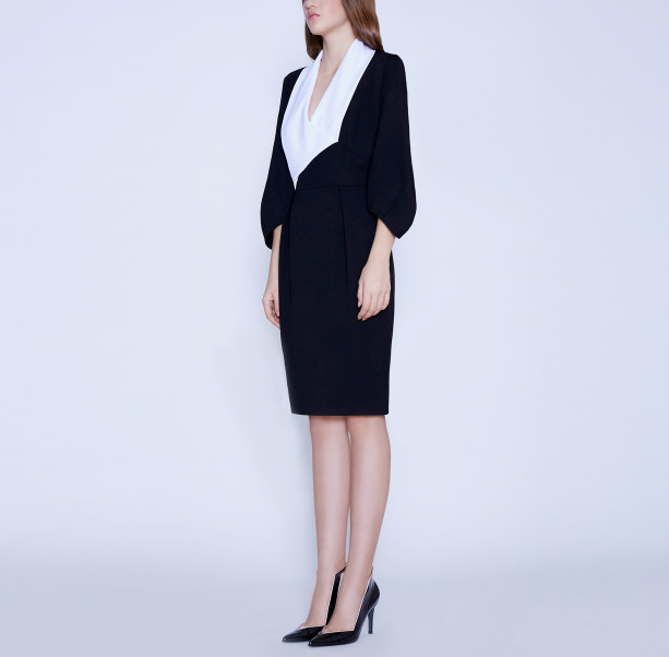 Business dress with a white shawl collar - 5